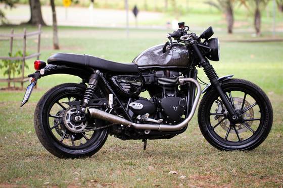 TRIUMPH SPEED TWIN 900 TRIUMPH SPEED TWIN 900